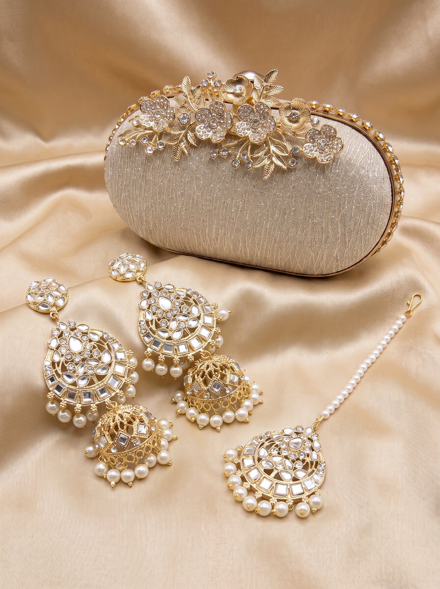 Clutch & Jhumka Tikka Set