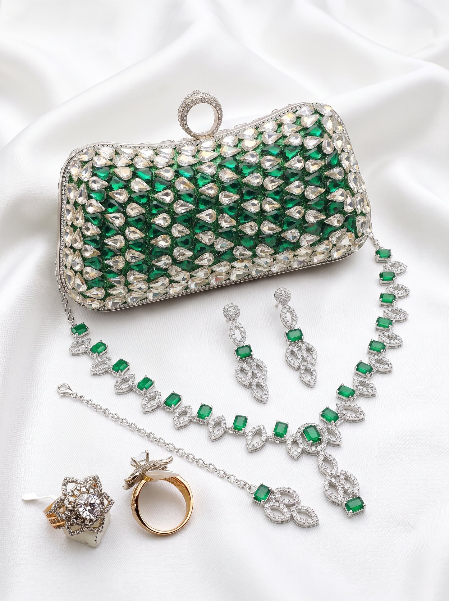 Emerald Royal Trio