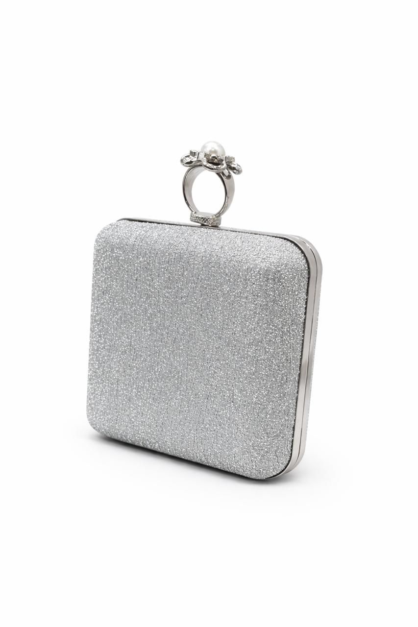 Square Ring Clutch